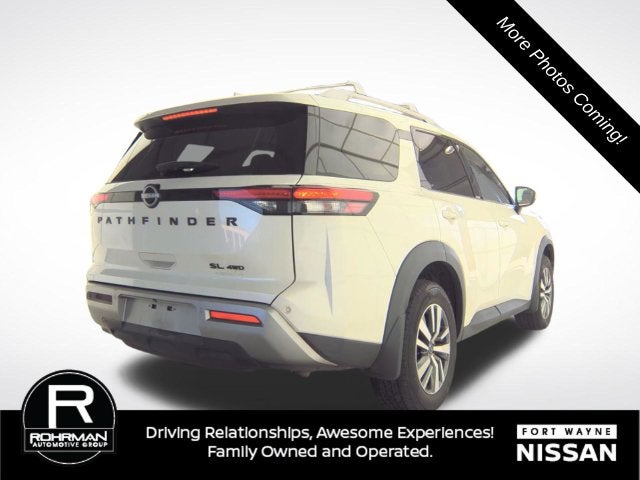 2024 Nissan Pathfinder SL
