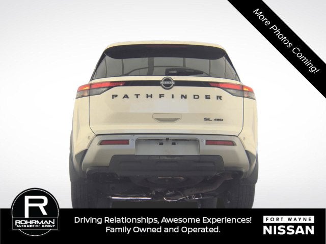 2024 Nissan Pathfinder SL