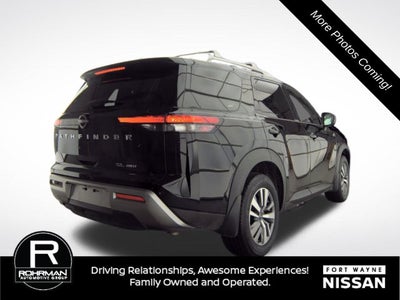2024 Nissan Pathfinder SL