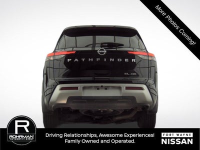 2024 Nissan Pathfinder SL