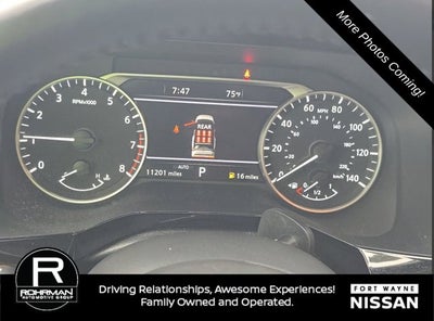 2024 Nissan Pathfinder SL