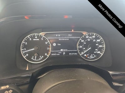 2024 Nissan Pathfinder SL