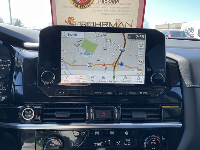 2024 Nissan Pathfinder SL