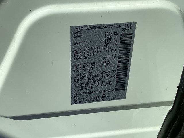 2024 Nissan Pathfinder SL