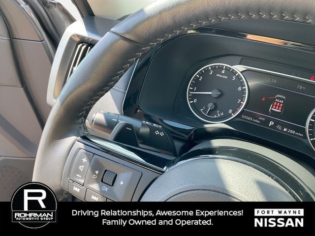 2025 Nissan Pathfinder SL