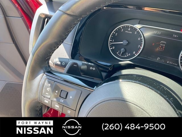 2024 Nissan Pathfinder SL