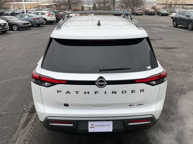 2026 Nissan Pathfinder SL
