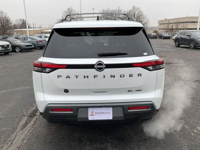 2026 Nissan Pathfinder SL