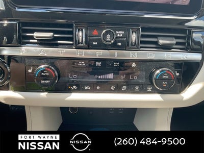 2026 Nissan Pathfinder SL