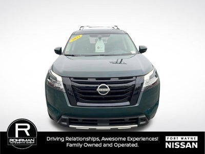 2023 Nissan Pathfinder Platinum