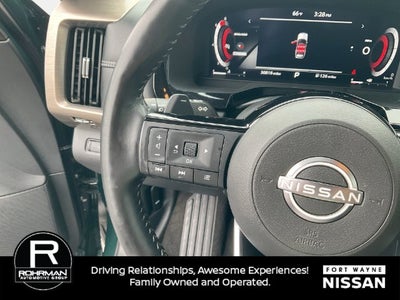 2023 Nissan Pathfinder Platinum