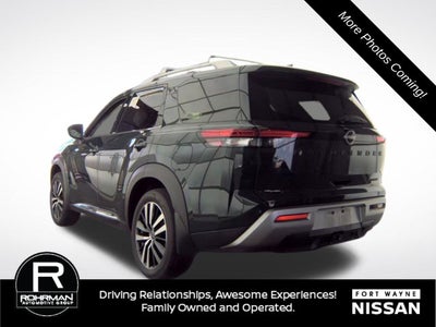 2023 Nissan Pathfinder Platinum