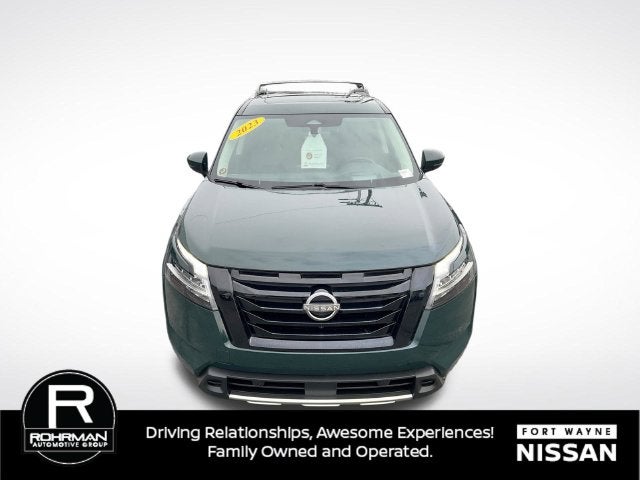 2023 Nissan Pathfinder Platinum
