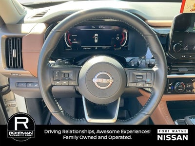 2023 Nissan Pathfinder Platinum