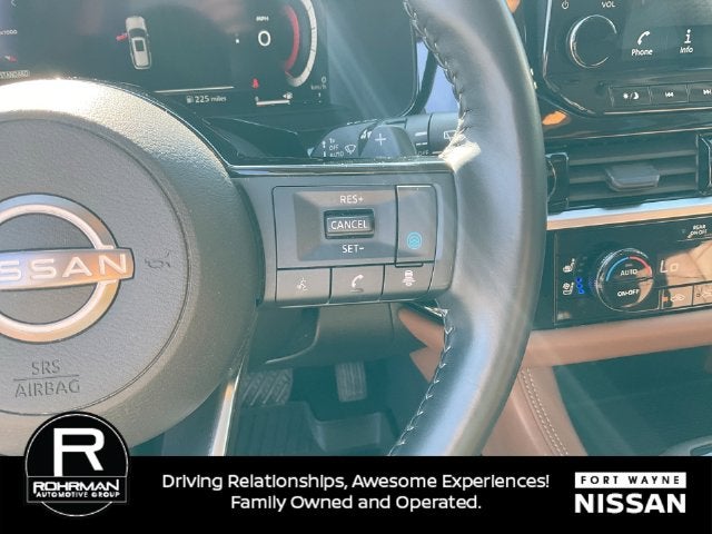 2023 Nissan Pathfinder Platinum