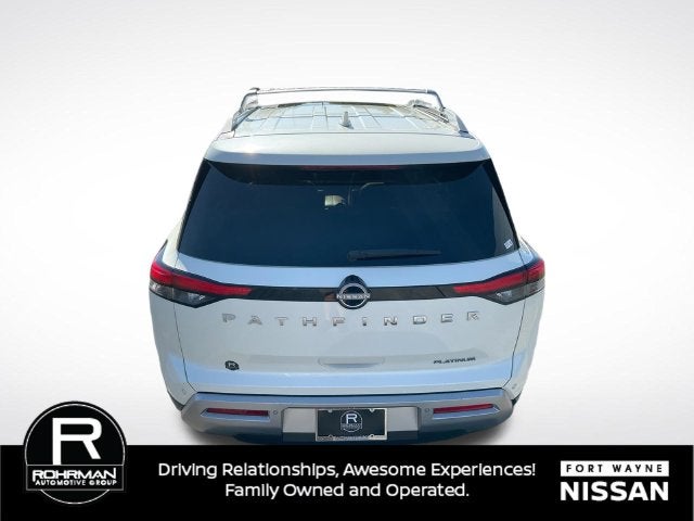 2023 Nissan Pathfinder Platinum