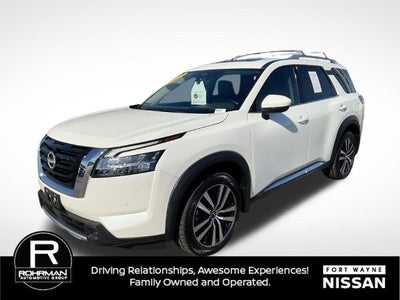 2023 Nissan Pathfinder Platinum