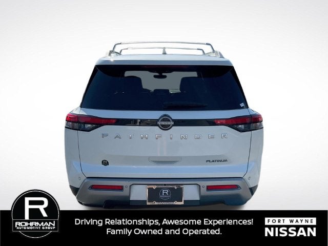 2023 Nissan Pathfinder Platinum