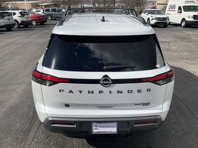 2026 Nissan Pathfinder Platinum