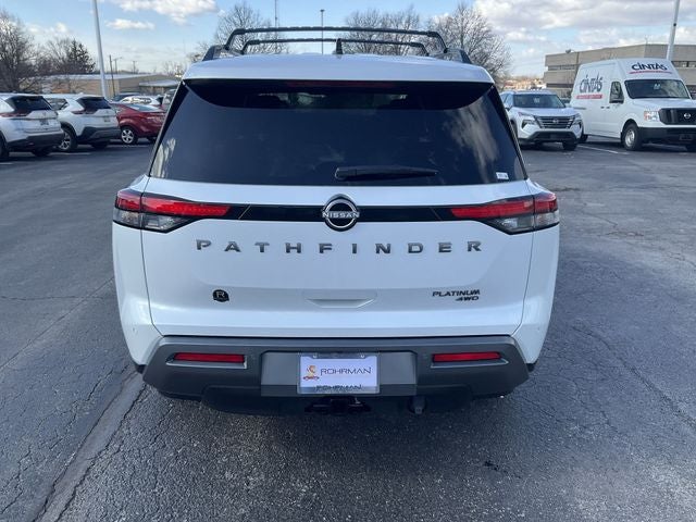 2026 Nissan Pathfinder Platinum