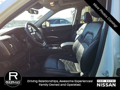 2024 Nissan Pathfinder Platinum