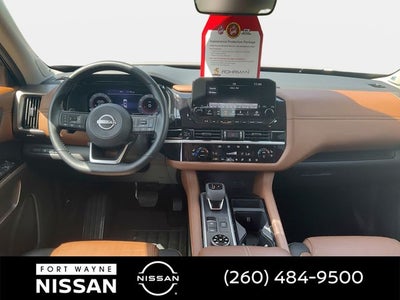 2025 Nissan Pathfinder Platinum