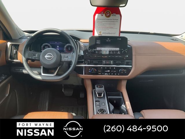 2025 Nissan Pathfinder Platinum
