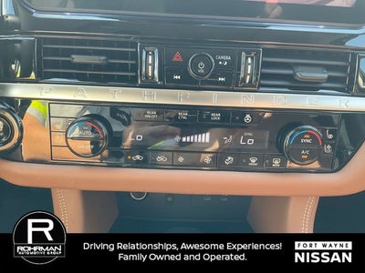 2026 Nissan Pathfinder Platinum