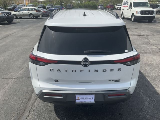 2026 Nissan Pathfinder Platinum