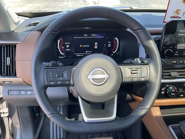 2024 Nissan Pathfinder Platinum