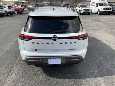 2026 Nissan Pathfinder Platinum