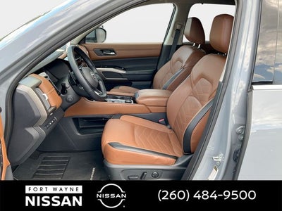 2023 Nissan Pathfinder Platinum