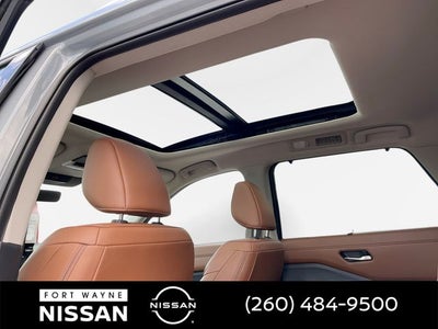 2023 Nissan Pathfinder Platinum