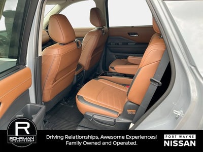 2023 Nissan Pathfinder Platinum