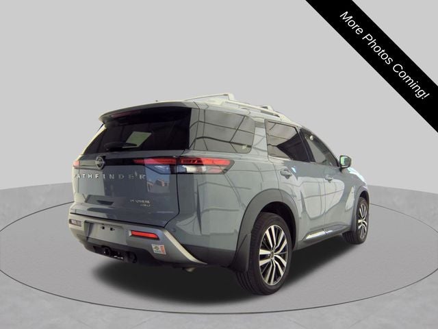 2023 Nissan Pathfinder Platinum