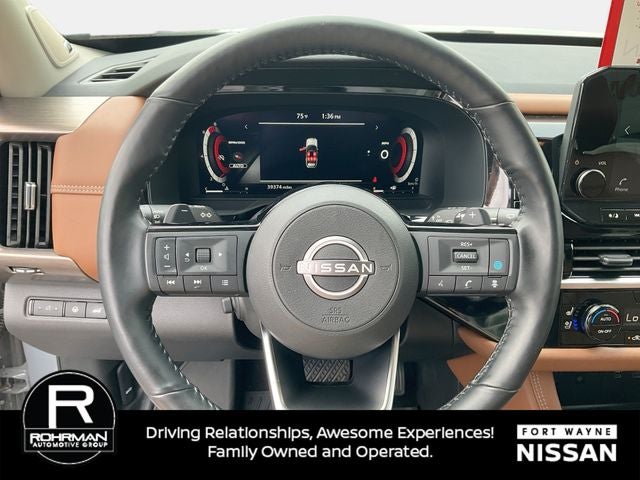 2023 Nissan Pathfinder Platinum