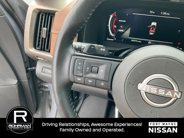 2023 Nissan Pathfinder Platinum