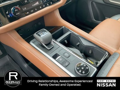 2023 Nissan Pathfinder Platinum