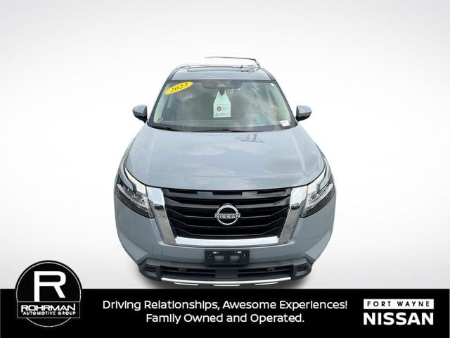 2023 Nissan Pathfinder Platinum