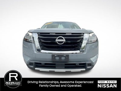 2023 Nissan Pathfinder Platinum