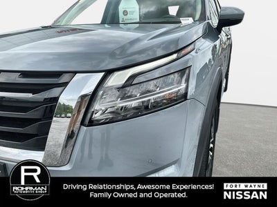 2023 Nissan Pathfinder Platinum