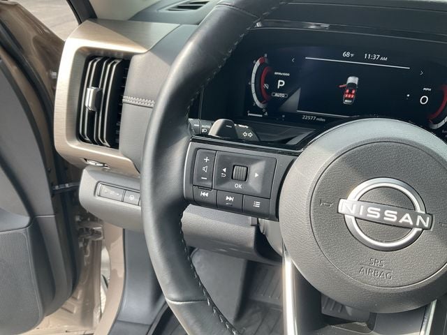 2023 Nissan Pathfinder Platinum