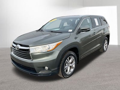 2016 Toyota Highlander LE V6