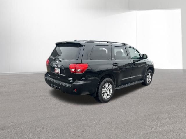 2017 Toyota Sequoia SR5 5.7L