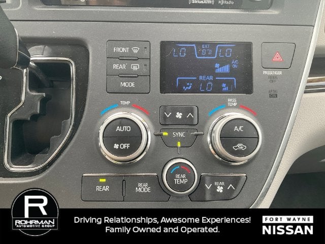2018 Toyota Sienna XLE 8 Passenger