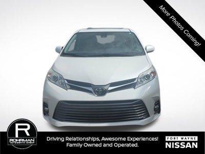 2018 Toyota Sienna XLE 8 Passenger