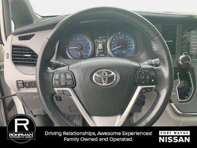 2018 Toyota Sienna XLE 8 Passenger
