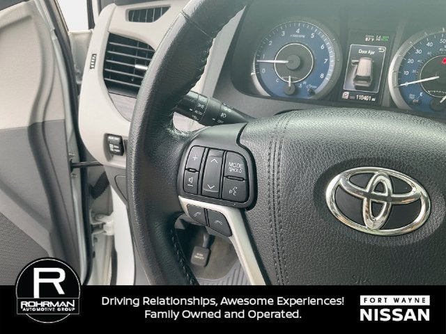 2018 Toyota Sienna XLE 8 Passenger