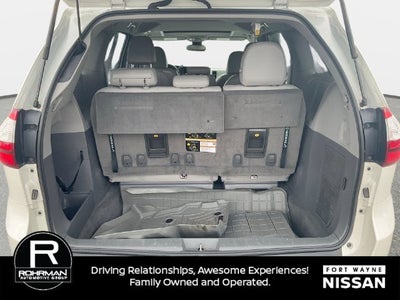 2018 Toyota Sienna XLE 8 Passenger