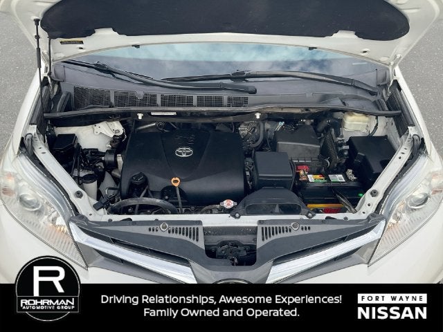 2018 Toyota Sienna XLE 8 Passenger